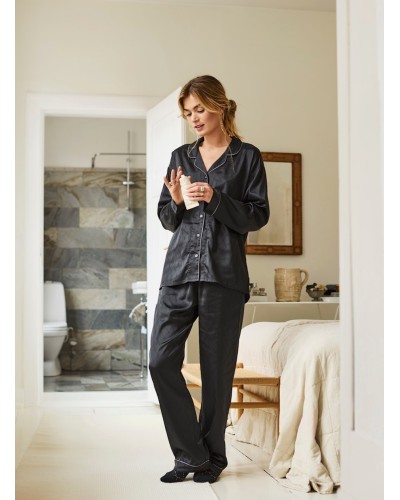 Satiini Pyjama
