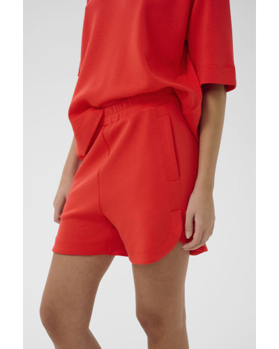 Hennieh Vincent Shortsit