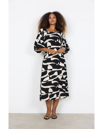 Chanise mekko
