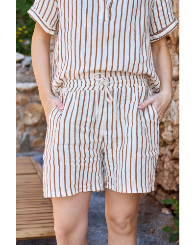 Melina pellavashortsit