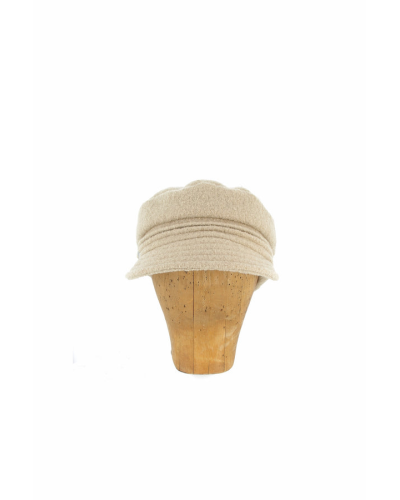 Holly wool hattu